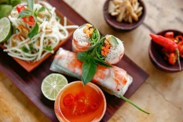 Hotspot Matrix và Quán cafe đầu tiên CẤM khách dùng laptop ngồi làm việc: ''Khách yêu cầu